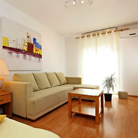 Rita Apartman *